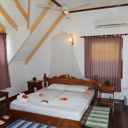 Chalet D Anse Reunion La Digue Exterior foto